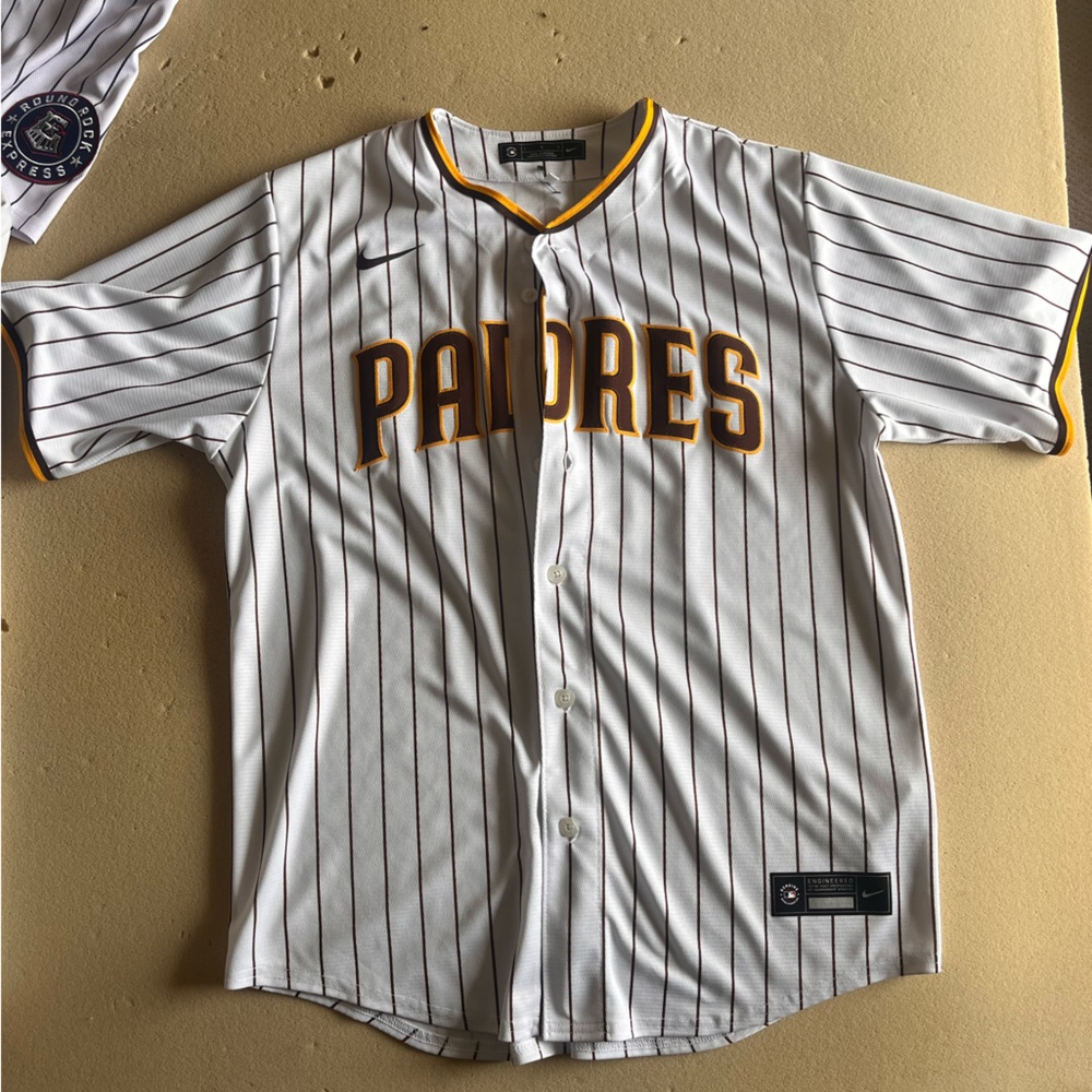 Tatis - Padres Authentic stitched Jersey, pinstripe, size L